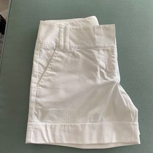 Express Shorts White 4 EUC